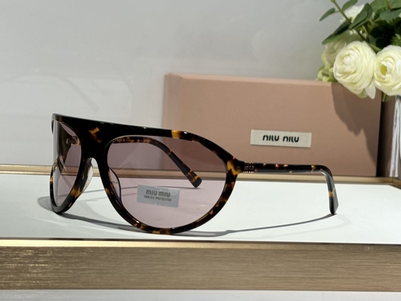MIU MIU